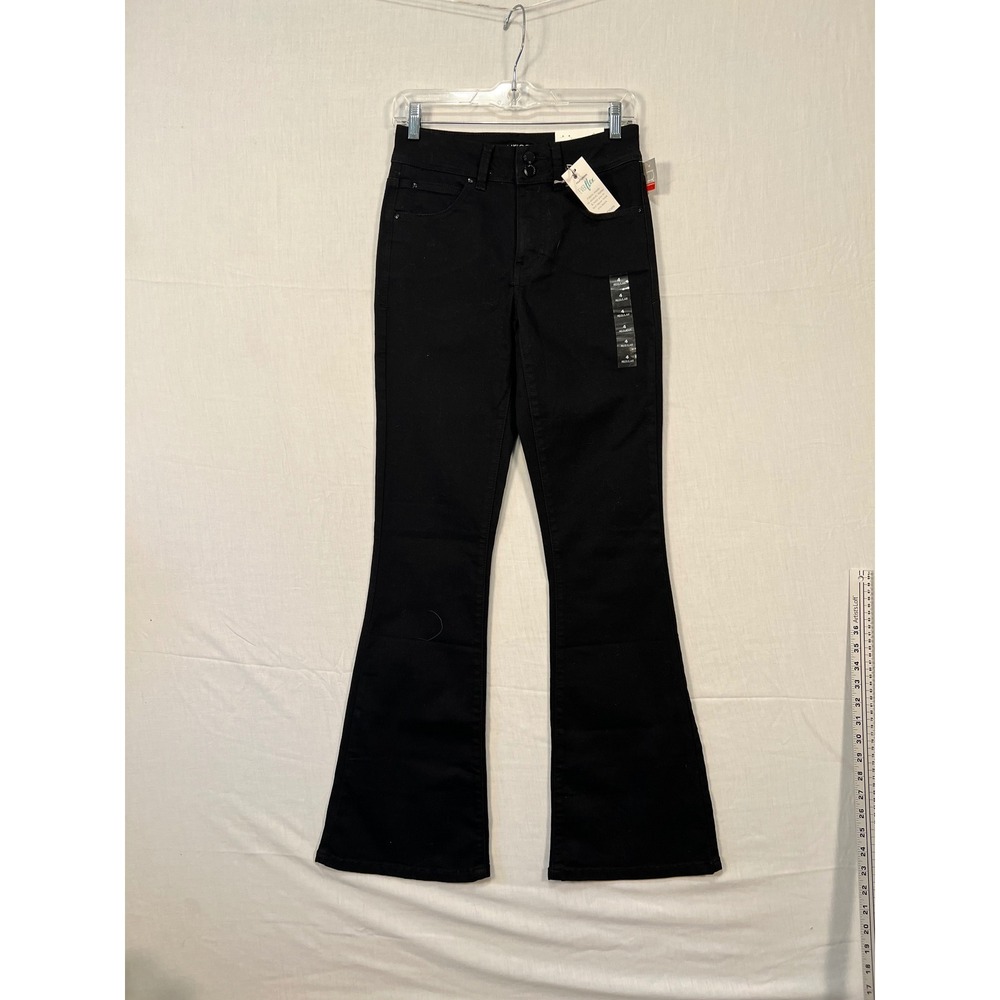 Maurices Everflex High Rise Flare Jeans Black Size 4 Regular NWT 3592